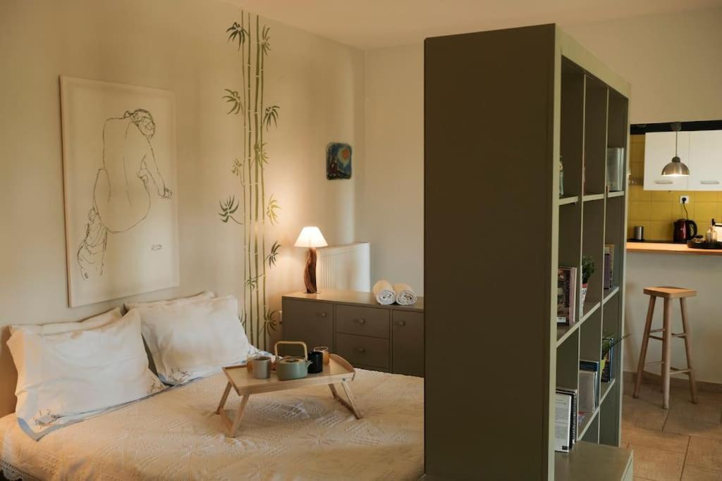 Apartment With Garden In Thessaloniki. Exterior photo